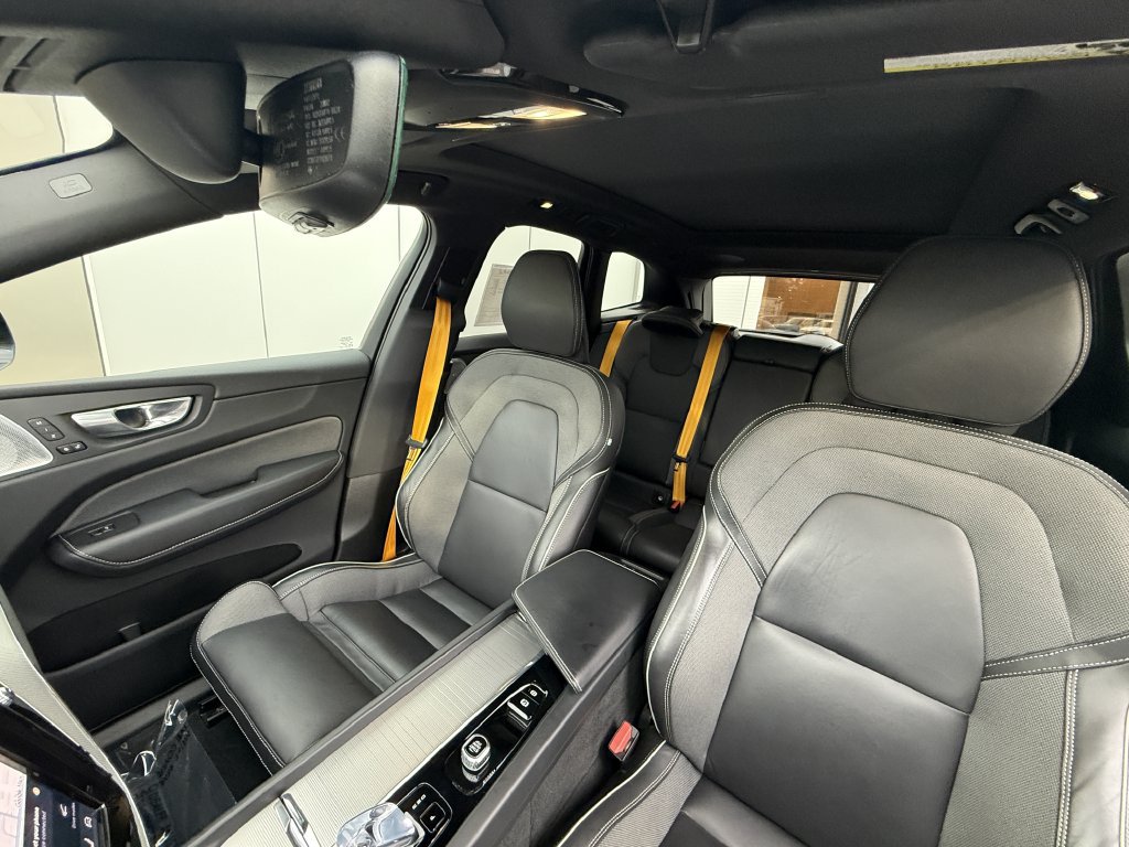 Used 2024 Volvo XC60 T8 Polestar w/ Protection Package Premier AWD/4WD image 8