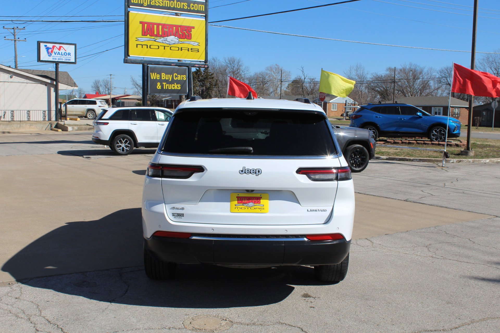 Used 2024 Jeep Grand Cherokee L Limited w/ Luxury Tech Group II image 6