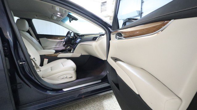 Used 2018 Cadillac XTS Luxury FWD image 10