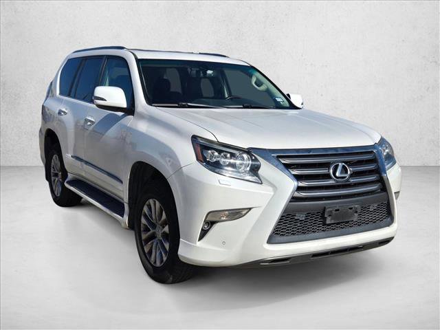 Used 2017 Lexus GX 460 Premium image 3