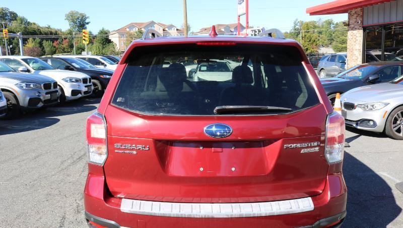 Used 2017 Subaru Forester 2.5i Limited AWD/4WD image 6