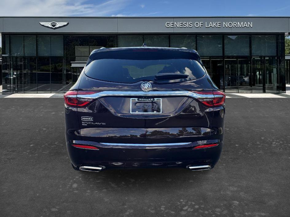 Used 2021 Buick Enclave Avenir w/ Avenir Technology Package image 8
