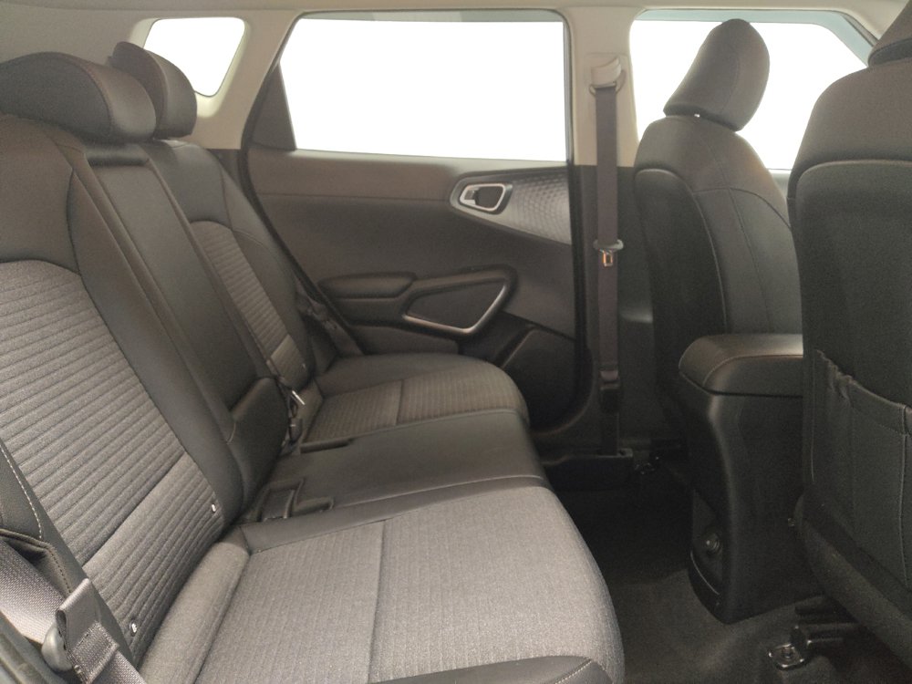 Used 2020 Kia Soul EX w/ Option Group 015 FWD image 19