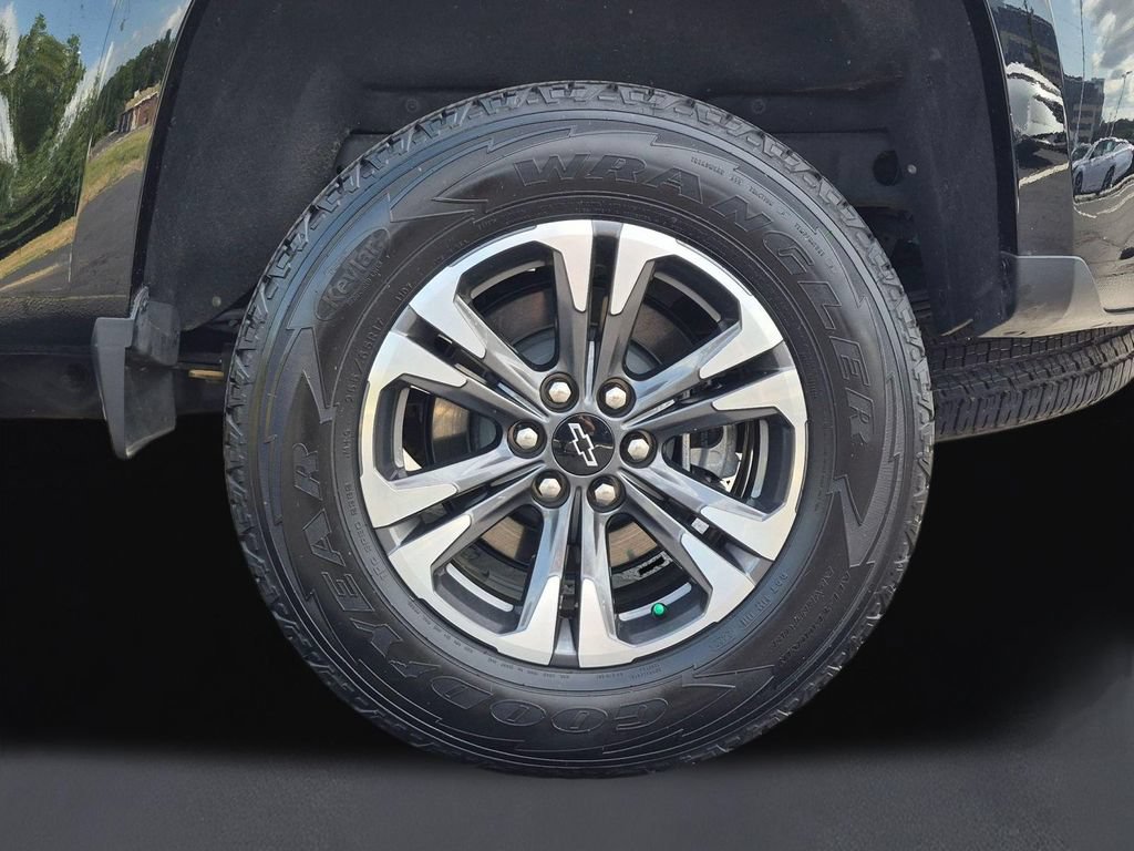 Used 2022 Chevrolet Colorado Z71 AWD/4WD image 11