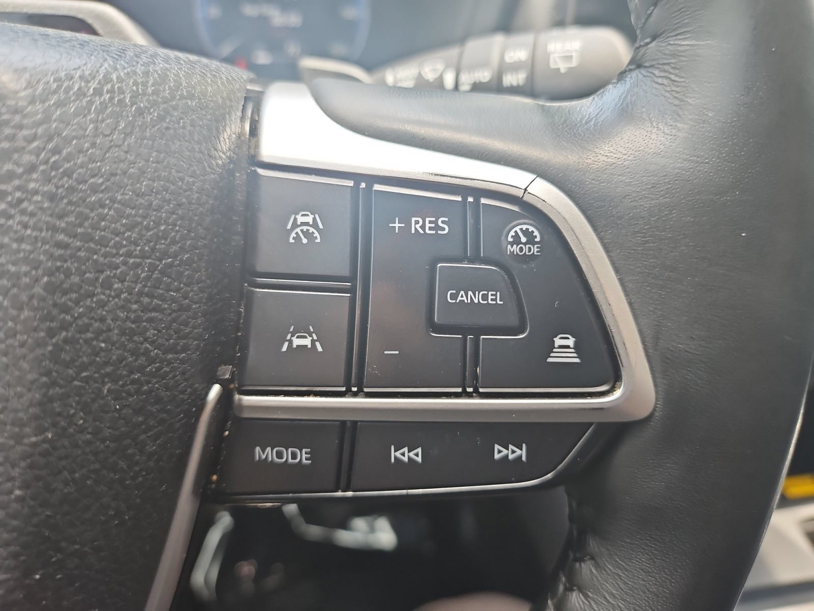 Used 2024 Toyota Grand Highlander AWD image 27