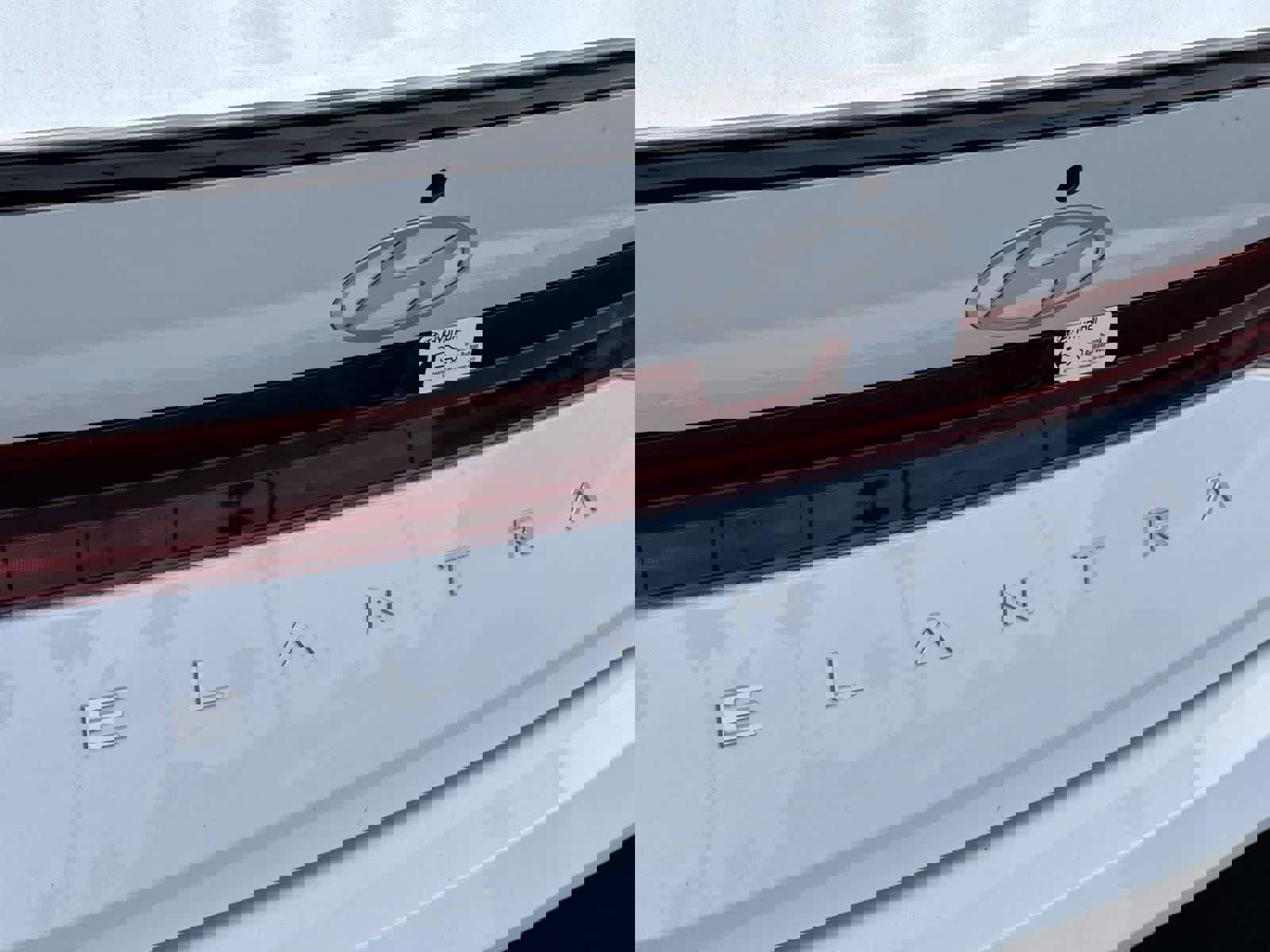 Certified 2025 Hyundai Elantra SEL image 34