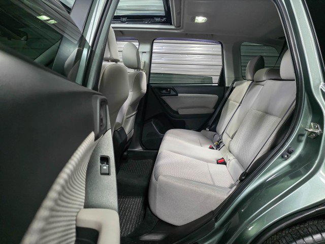 Used 2018 Subaru Forester 2.5i Premium w/ All-Weather Package AWD/4WD image 15