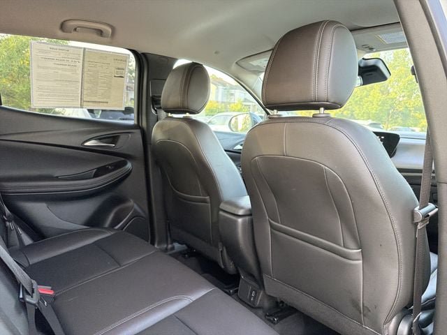 Used 2024 Buick Encore GX Sport Touring FWD image 16