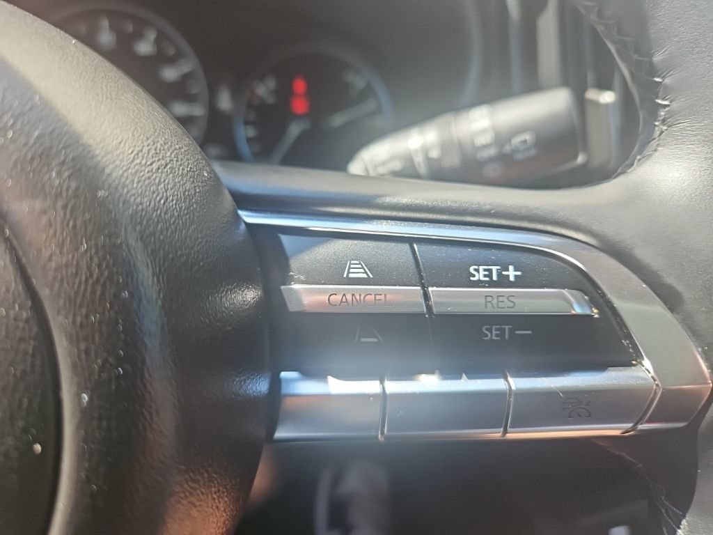 Used 2025 MAZDA CX-50 AWD 2.5 Hybrid w/ Premium Pkg image 17