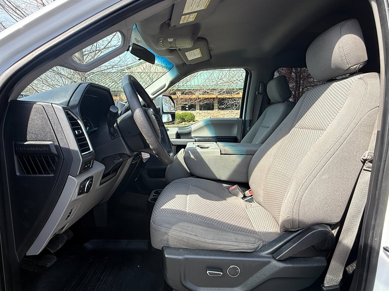 Used 2018 Ford F250 XLT w/ XLT Value Package AWD/4WD image 9