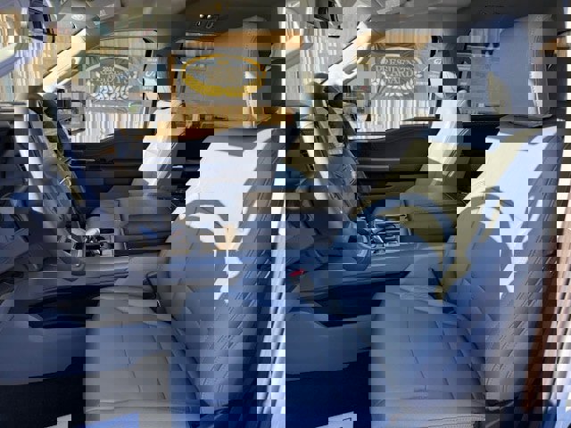 New 2025 Ford F150 Lightning Flash image 9