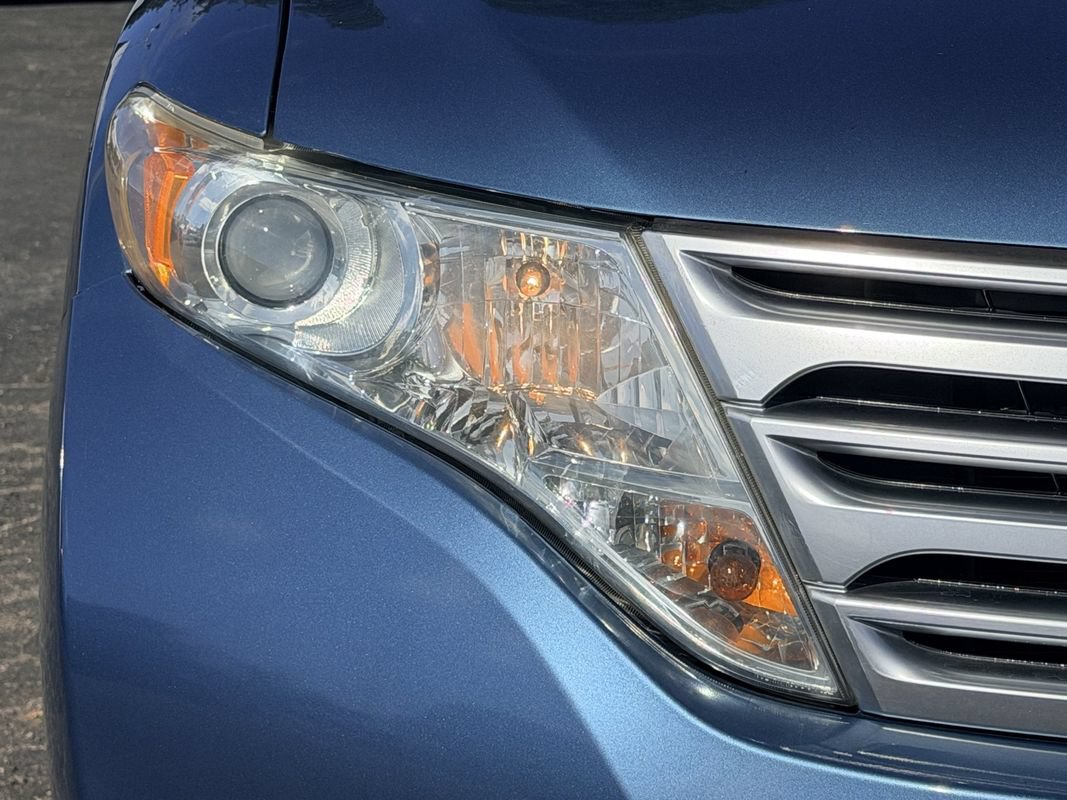 Used 2010 Toyota Venza w/ Leather Pkg FWD image 9