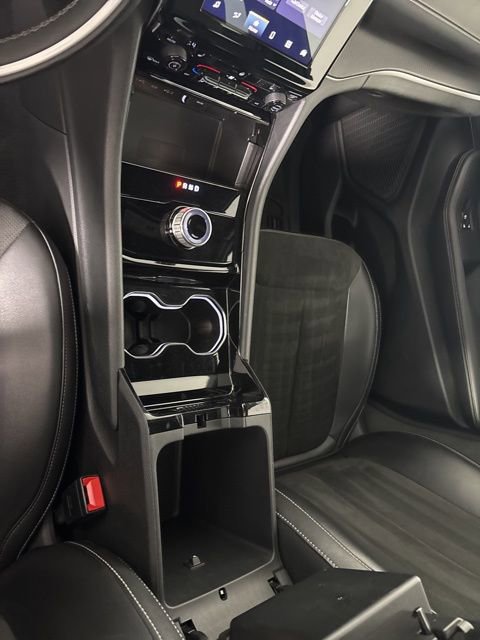 Certified 2023 Jeep Grand Cherokee L Laredo image 29