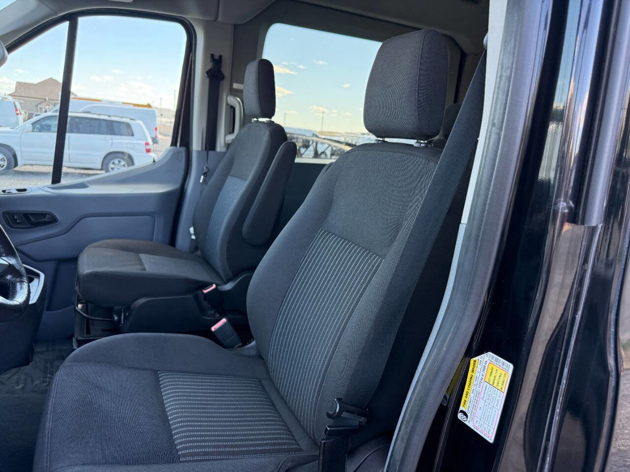 Used 2019 Ford Transit 350 XLT RWD image 16