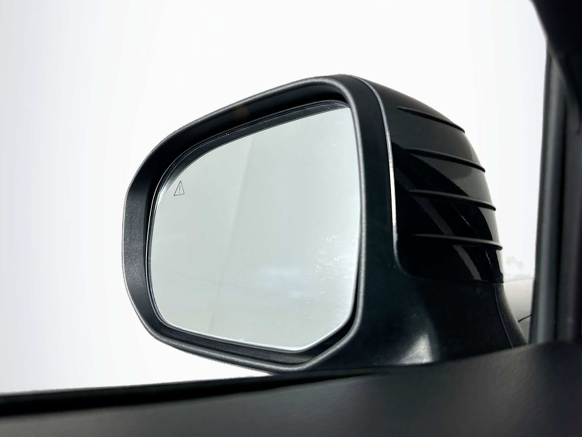 Used 2025 Kia Telluride S AWD/4WD image 16