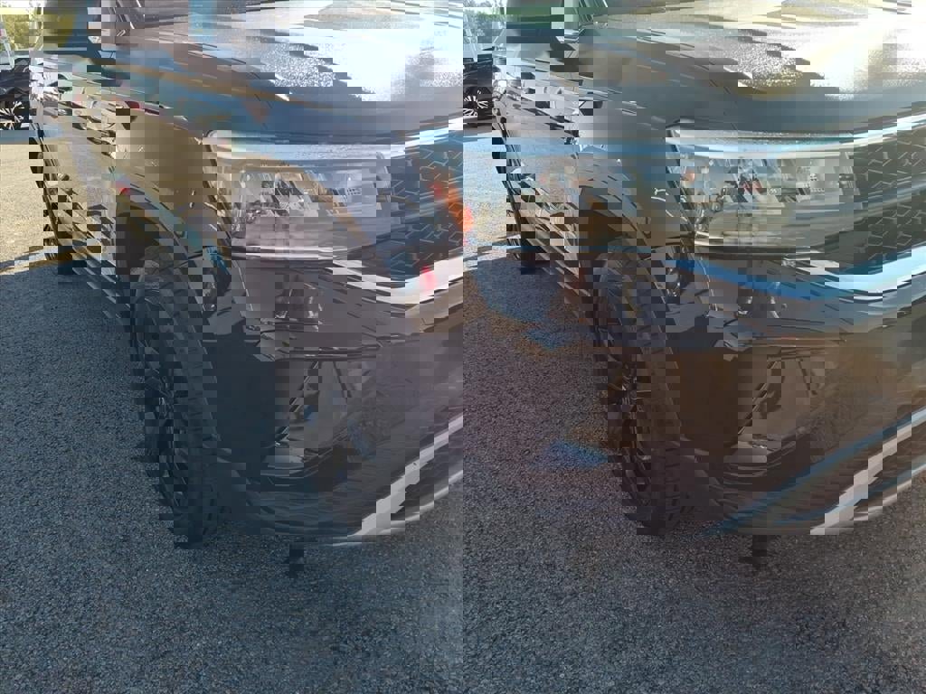 Used 2023 Volkswagen Taos SE image 25