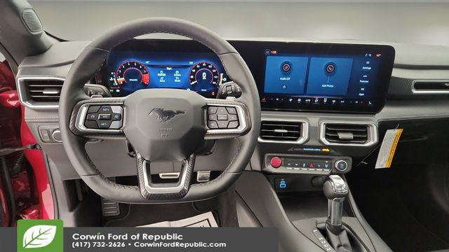 Used 2025 Ford Mustang GT Premium RWD image 17
