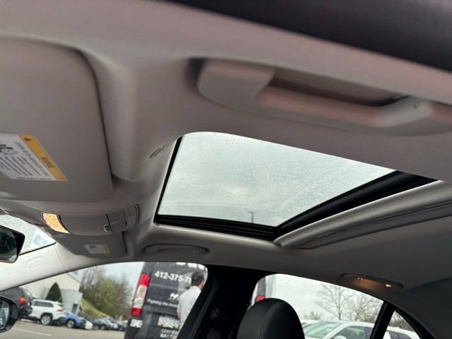 Used 2018 Mercedes-Benz E 400 4MATIC Sedan image 12