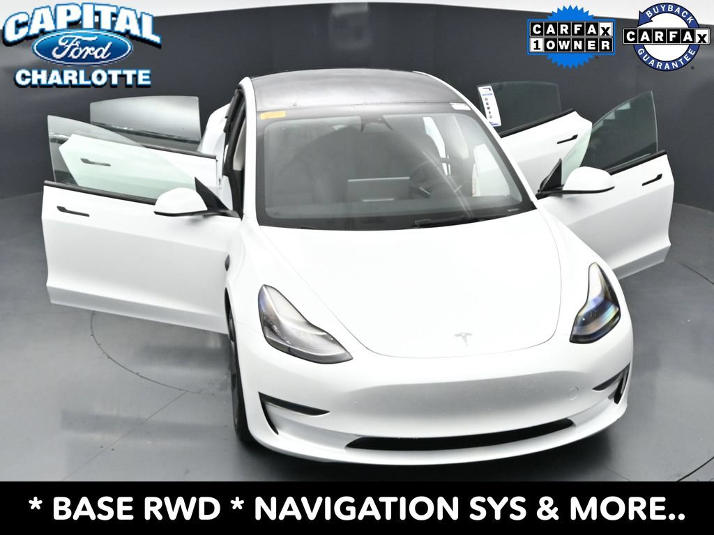 Used 2023 Tesla Model 3 Standard Range RWD image 28