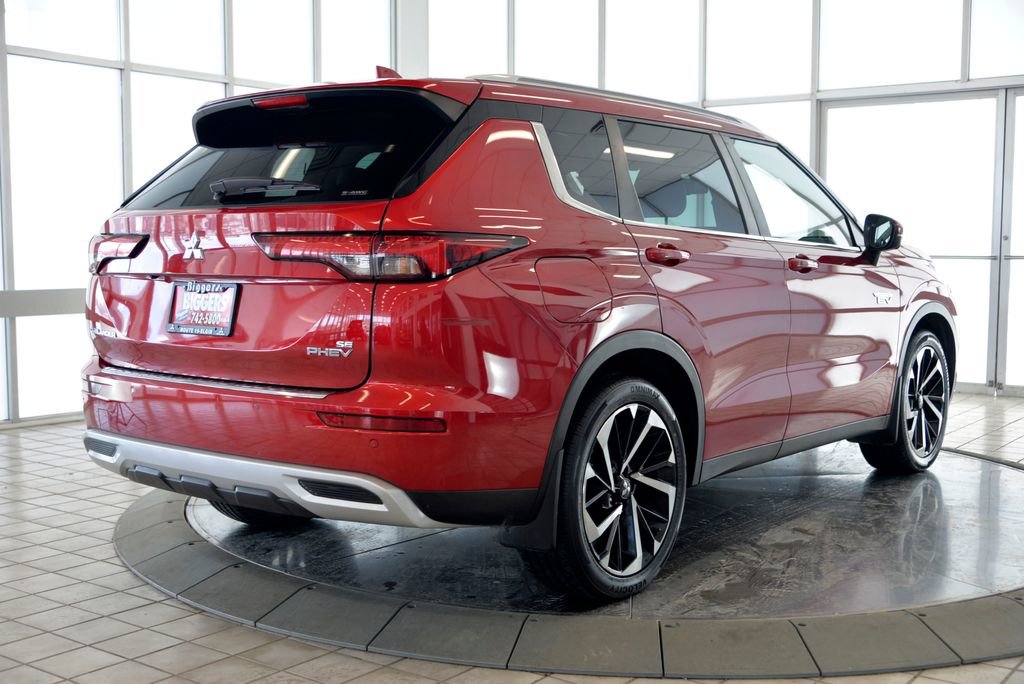 Used 2023 Mitsubishi Outlander SE image 8
