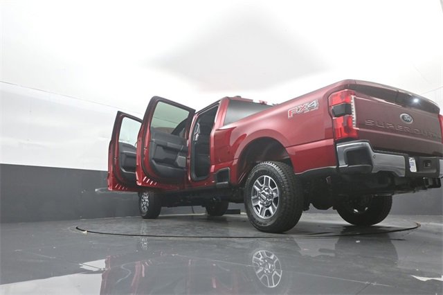 New 2026 Ford F250 Lariat w/ FX4 Off-Road Package image 42