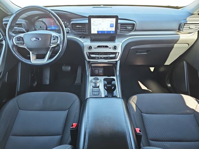 Used 2022 Ford Explorer XLT image 10