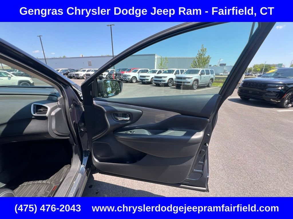 Used 2017 Nissan Murano SL w/ SL Technology Package AWD/4WD image 35