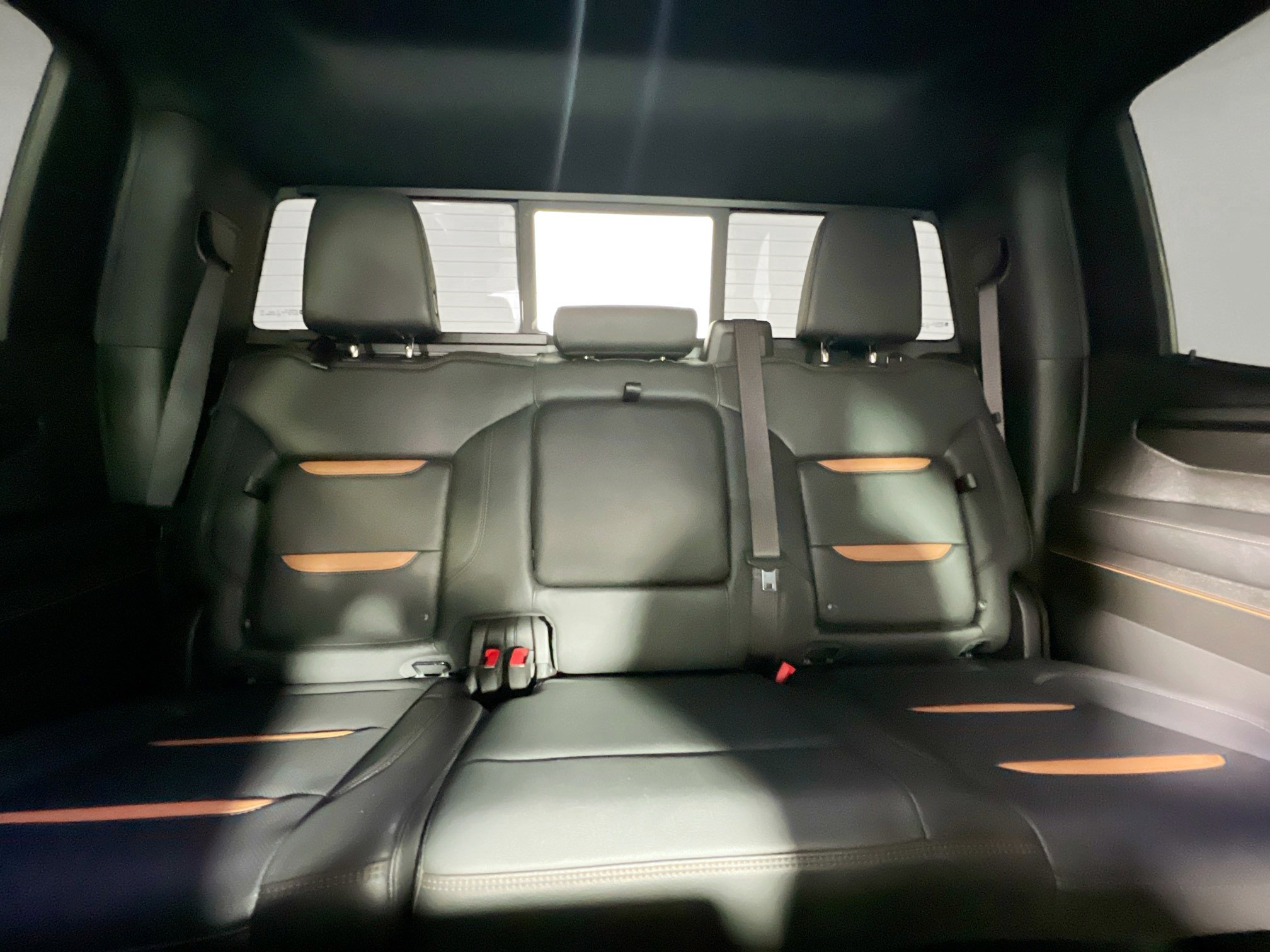 Used 2023 GMC Sierra 1500 AT4 w/ Technology Package image 32