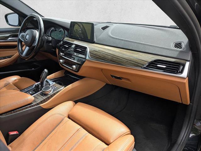 Used 2018 BMW 540i RWD image 21