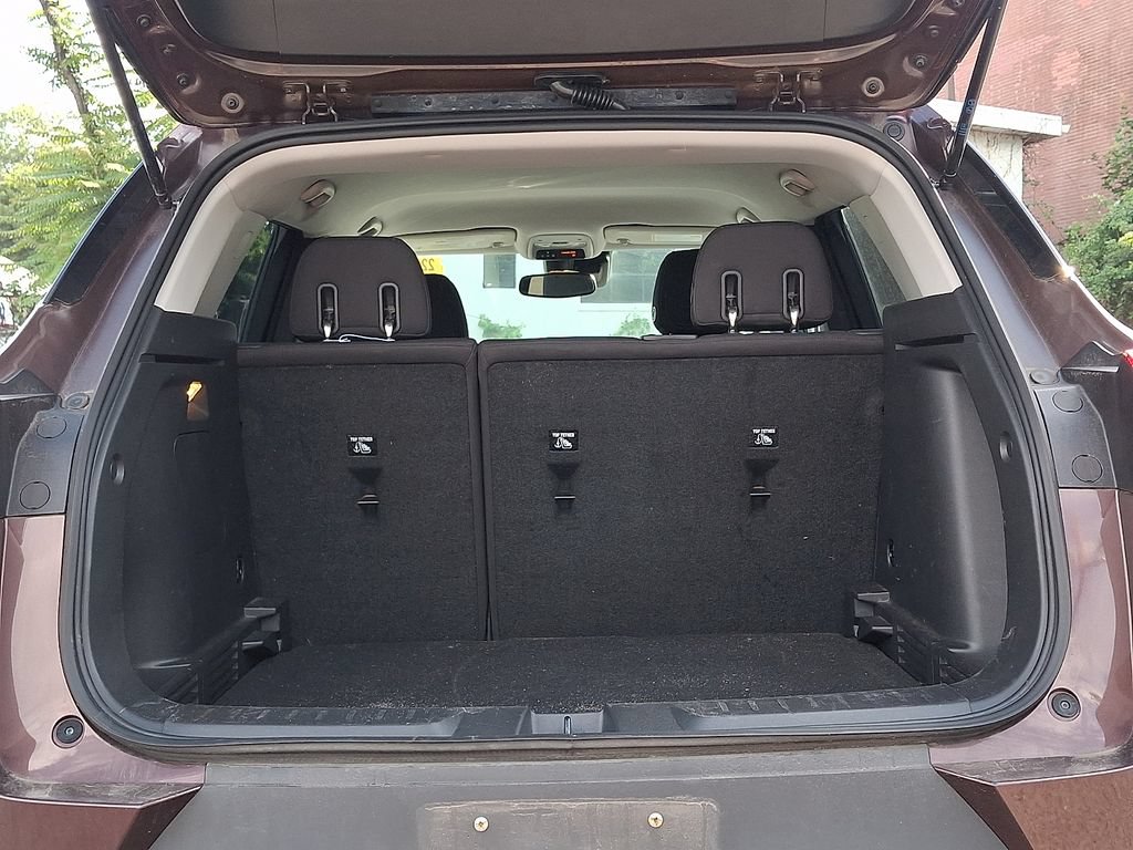 Certified 2023 Chevrolet TrailBlazer LT w/ Convenience Package FWD image 28