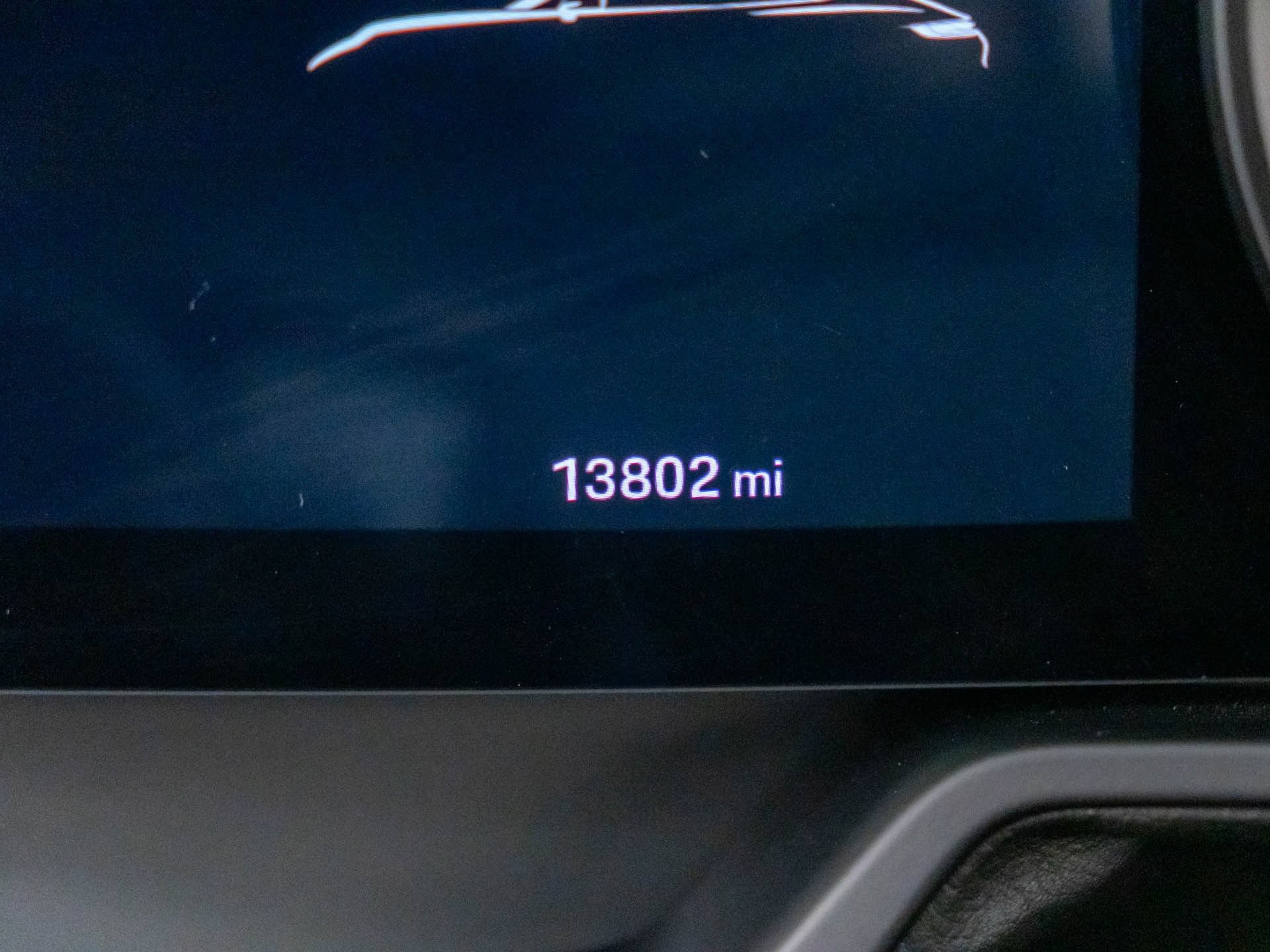 Certified 2024 Porsche 911 Carrera RWD image 19