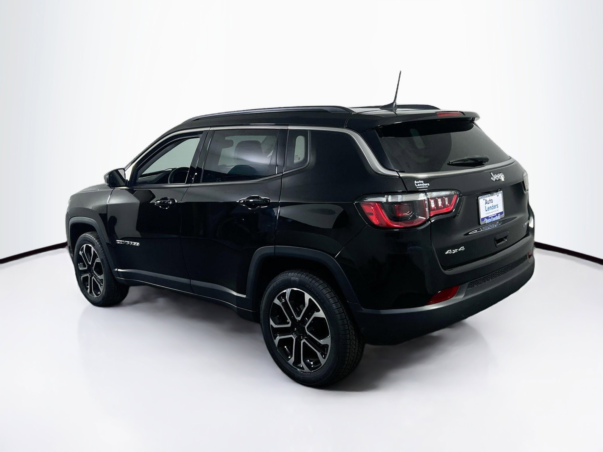 Used 2022 Jeep Compass Limited AWD/4WD image 7
