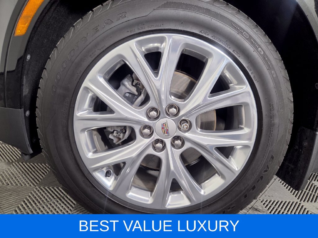 Used 2021 Cadillac XT5 Premium Luxury w/ LPO, Floor Liner Package AWD/4WD image 7