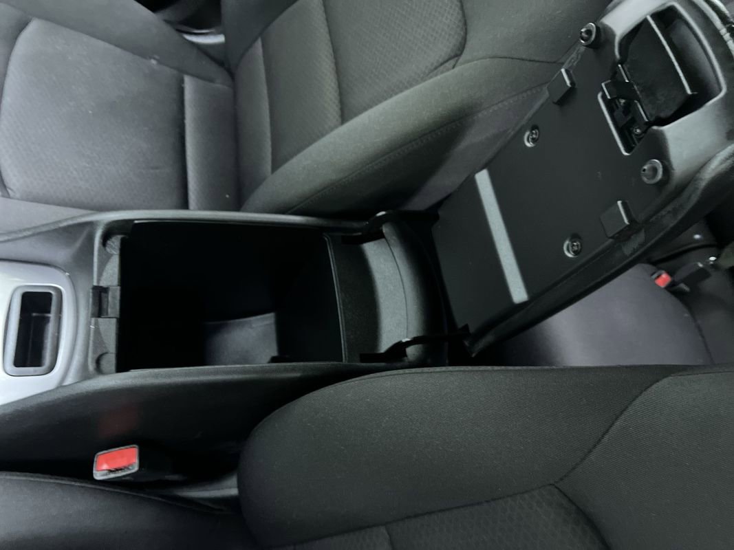 Used 2020 Chevrolet Malibu LT FWD image 25