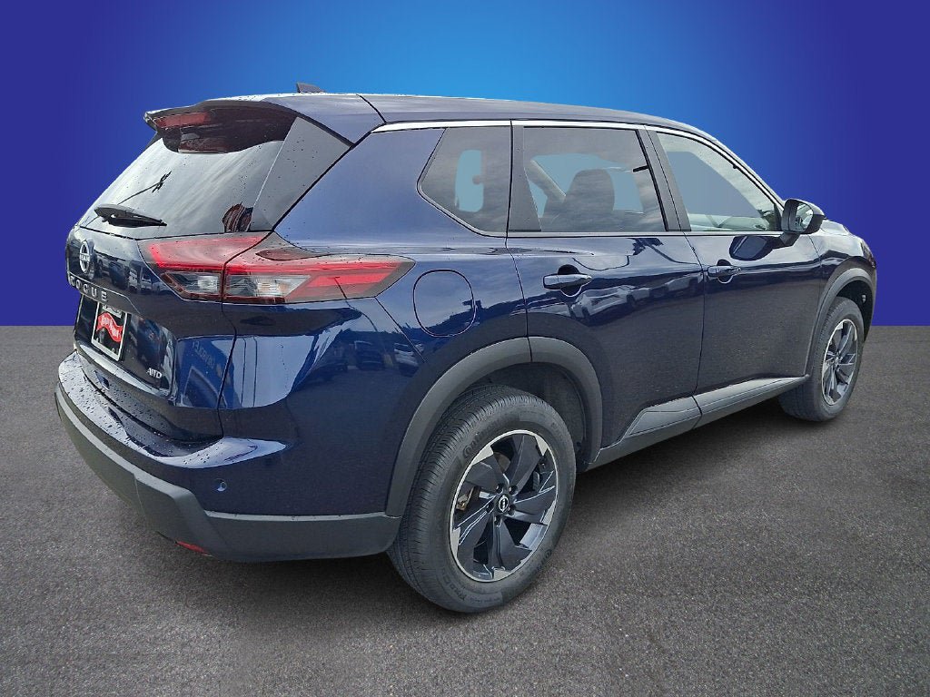 Used 2025 Nissan Rogue SV AWD/4WD image 4