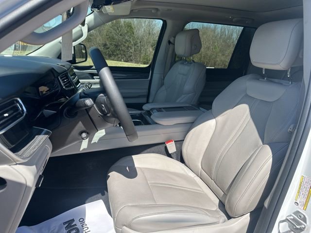 Used 2022 Jeep Wagoneer Series II w/ Premium Group I image 14