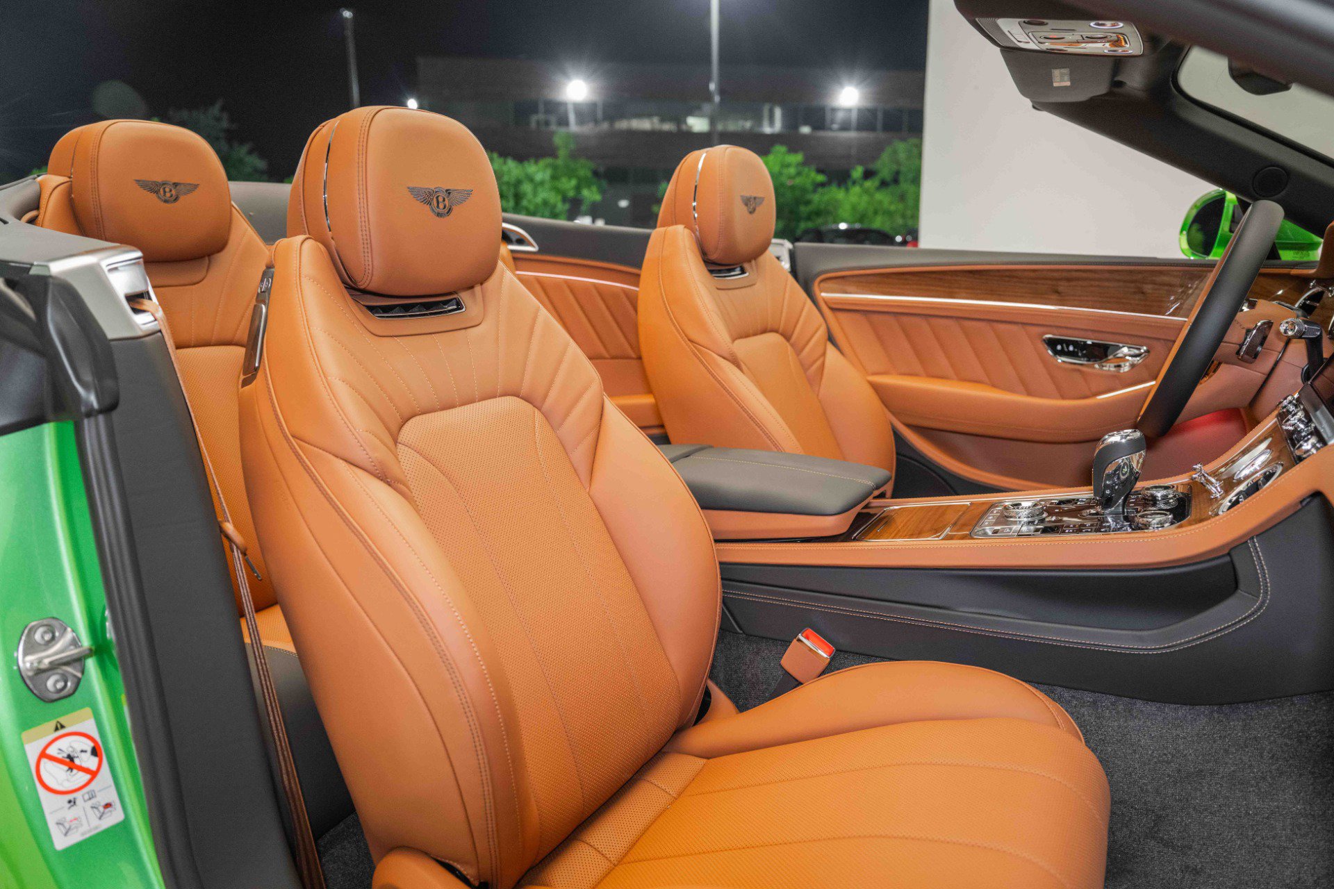 Certified 2024 Bentley Continental GT V8 AWD/4WD image 20