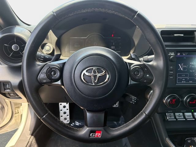 Used 2024 Toyota GR86 Premium RWD image 18