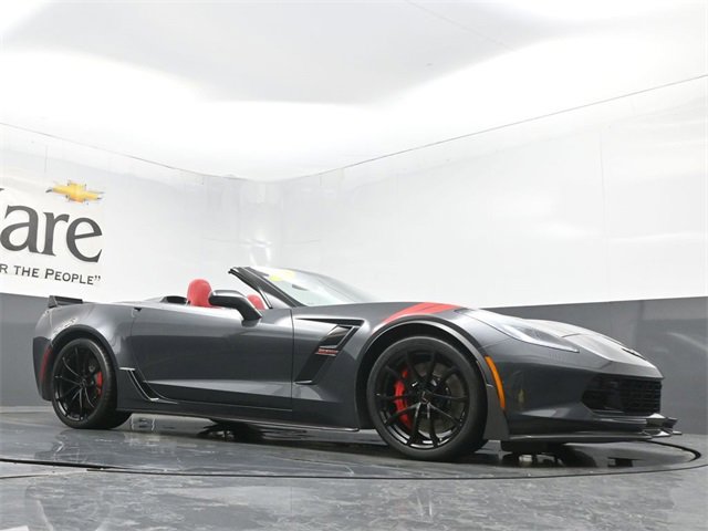 Used 2017 Chevrolet Corvette Grand Sport image 2