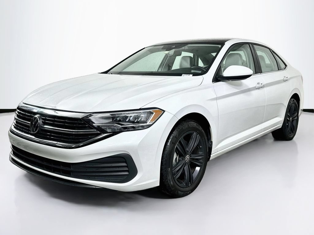 Used 2024 Volkswagen Jetta SE w/ Panoramic Sunroof Package