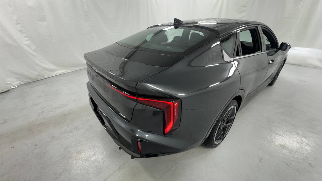 New 2026 Kia K4 GT-Line FWD image 3