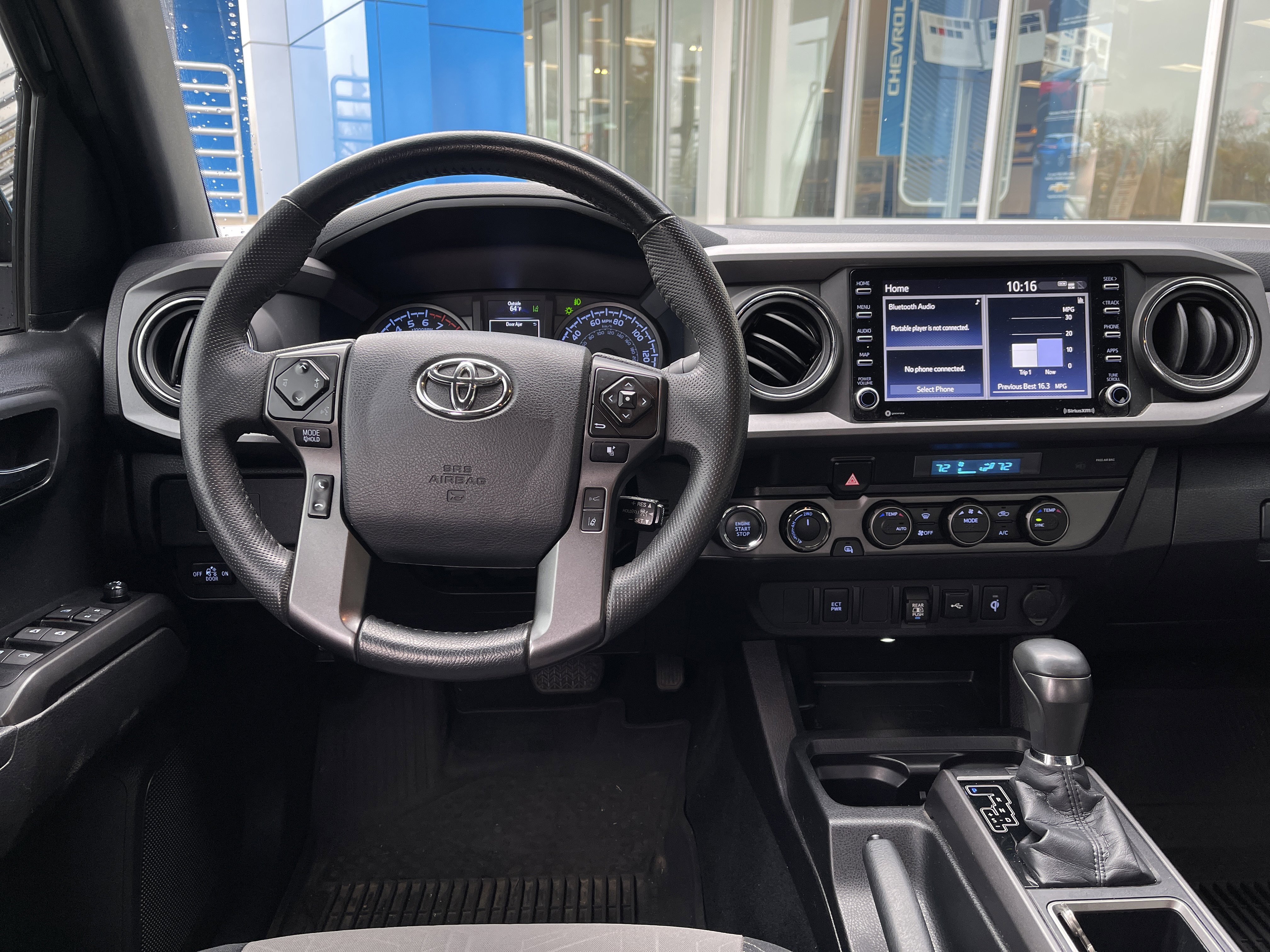 Used 2023 Toyota Tacoma TRD Off-Road image 19