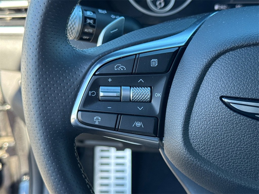 Used 2025 Genesis G70 2.5T w/ Sport Prestige Package image 24