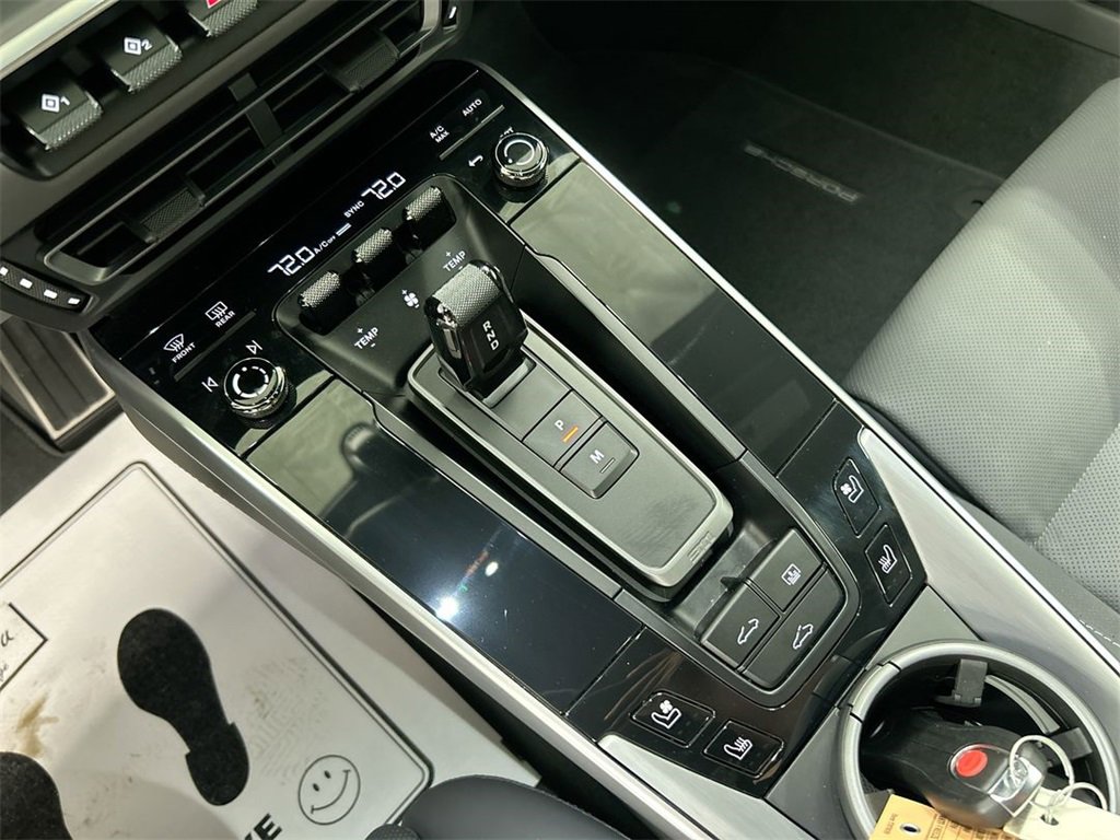 Certified 2021 Porsche 911 Turbo S image 21