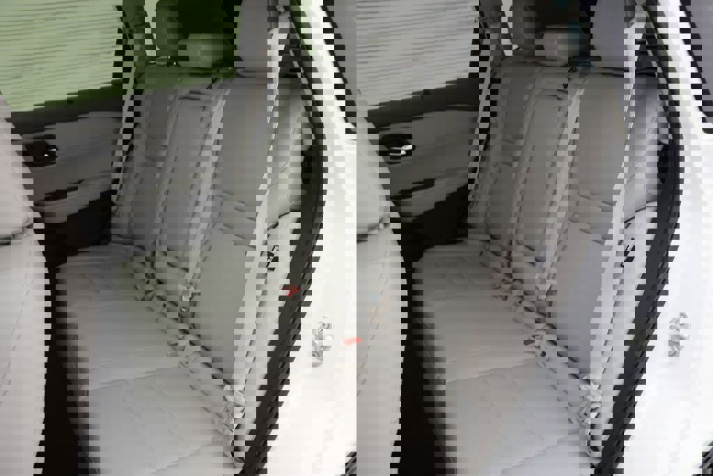 Used 2023 Nissan Rogue SV w/ SV Premium B Package image 12