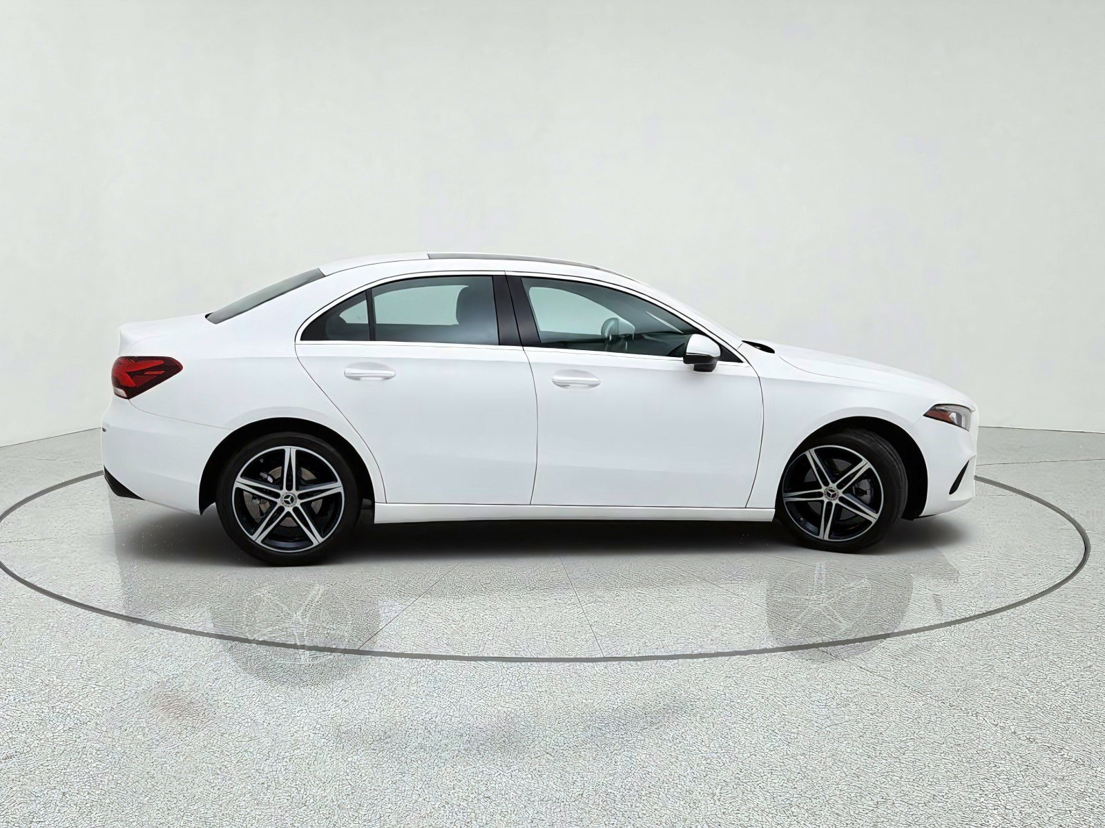 Used 2020 Mercedes-Benz A 220 image 7