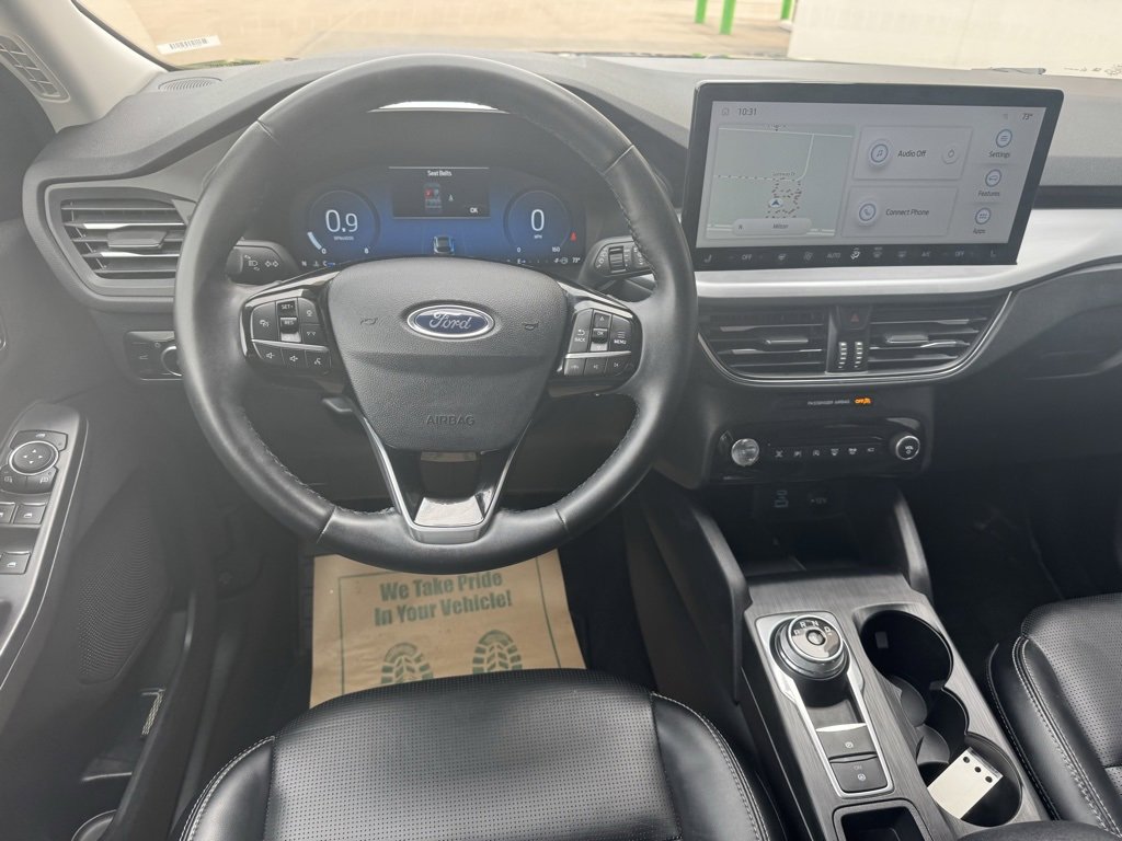 Used 2023 Ford Escape Platinum image 17