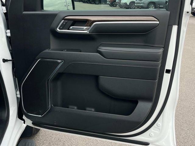 Used 2024 Chevrolet Silverado 1500 LT image 25