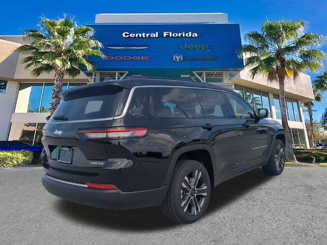 New 2027 Jeep Grand Cherokee L Limited w/ Trailer Tow Package RWD image 4