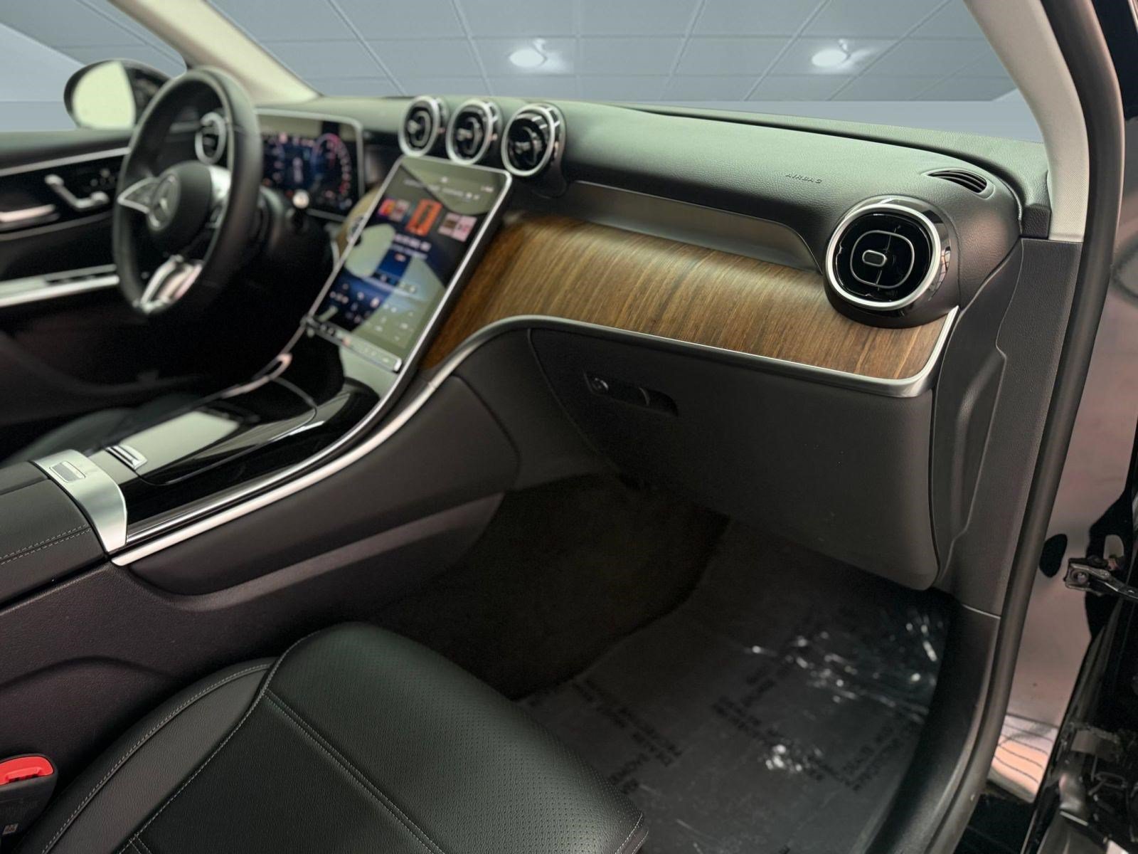 Certified 2025 Mercedes-Benz GLC 350e 4MATIC image 26